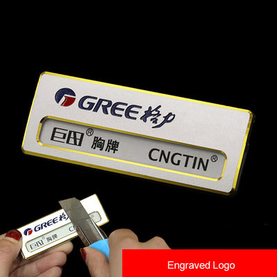 comprar Etiquetas de nome gravadas personalizadas Magnético com logotipo de preenchimento de cores Reutilizáveis Metal Badges de nome online manufacture
