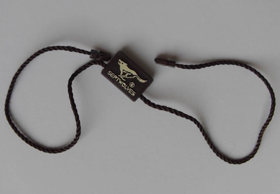 comprar A roupa plástica Hang Tags Fasteners Apparel Hang do produto feito sob encomenda etiqueta fornecedores online manufacture